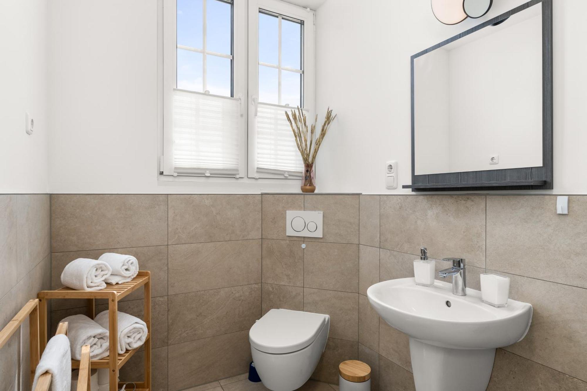 Maracoon - Suite Studios Krefeld Uerdingen I 20 Min Zur Messe Exteriör bild