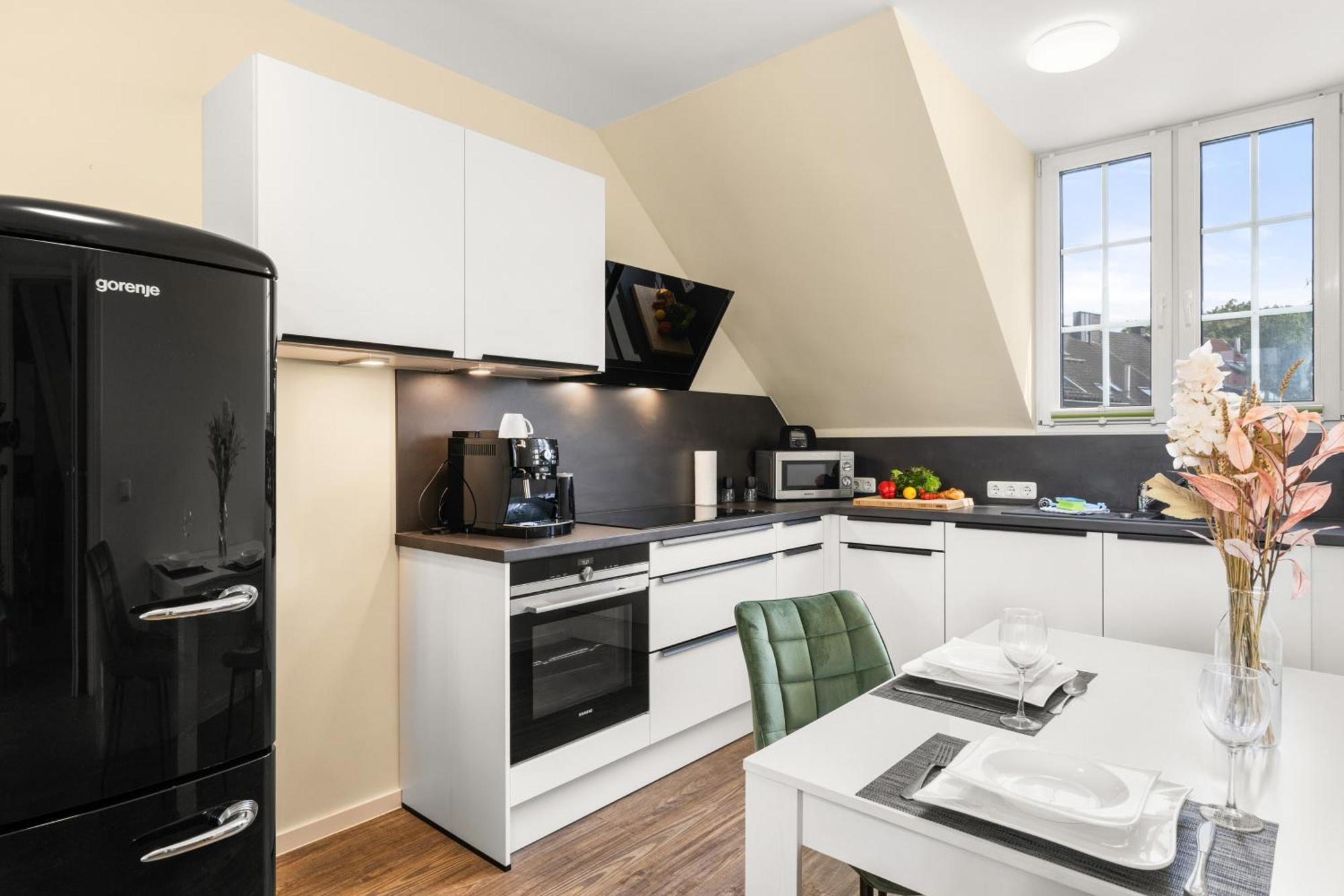 Maracoon - Suite Studios Krefeld Uerdingen I 20 Min Zur Messe Exteriör bild